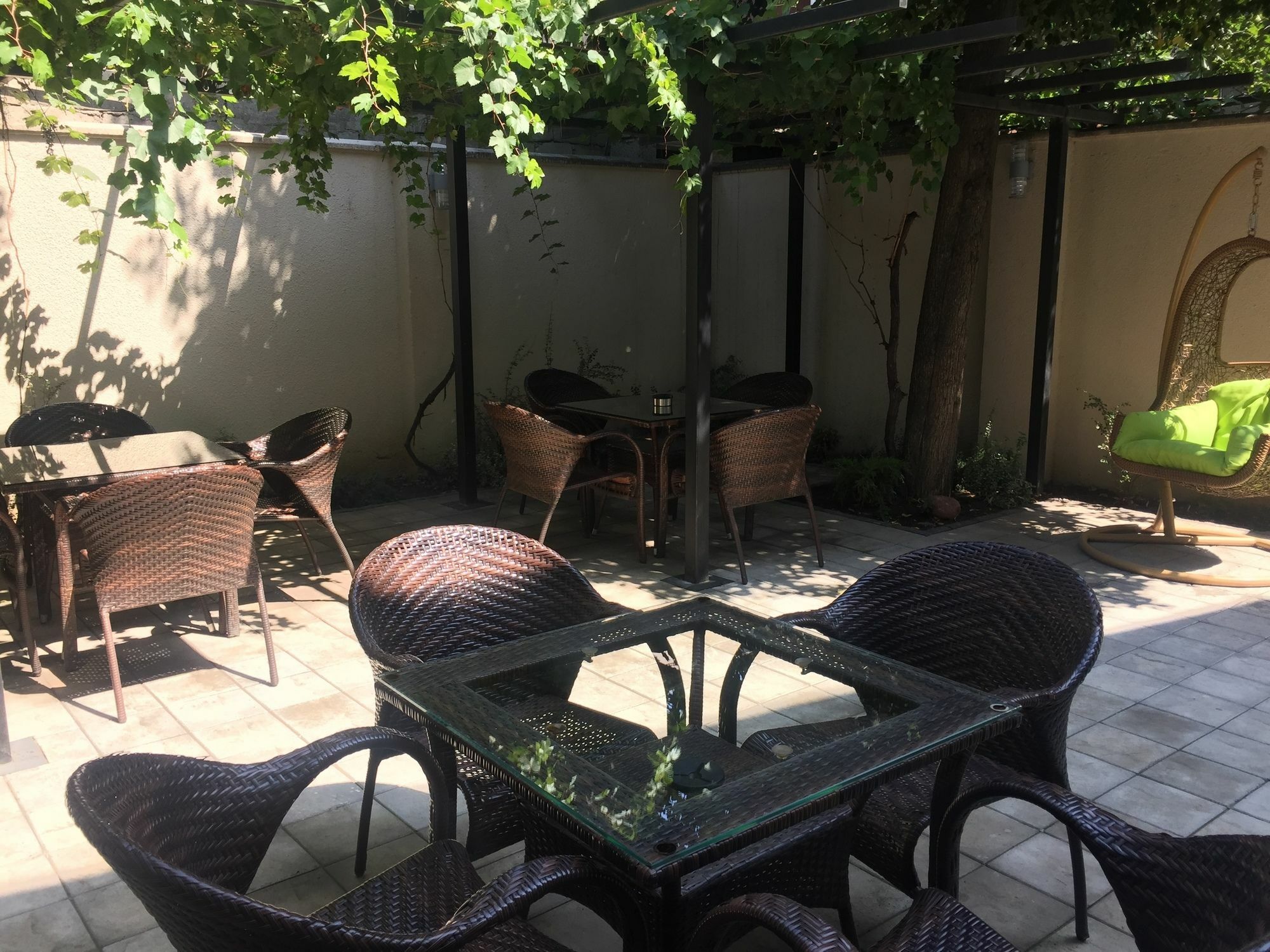 Hotel Iberia Didube Tbilisi Exterior foto